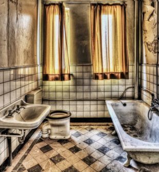 Microcement badeværelser: Den ultimative guide til smukke og holdbare badeværelsesløsninger